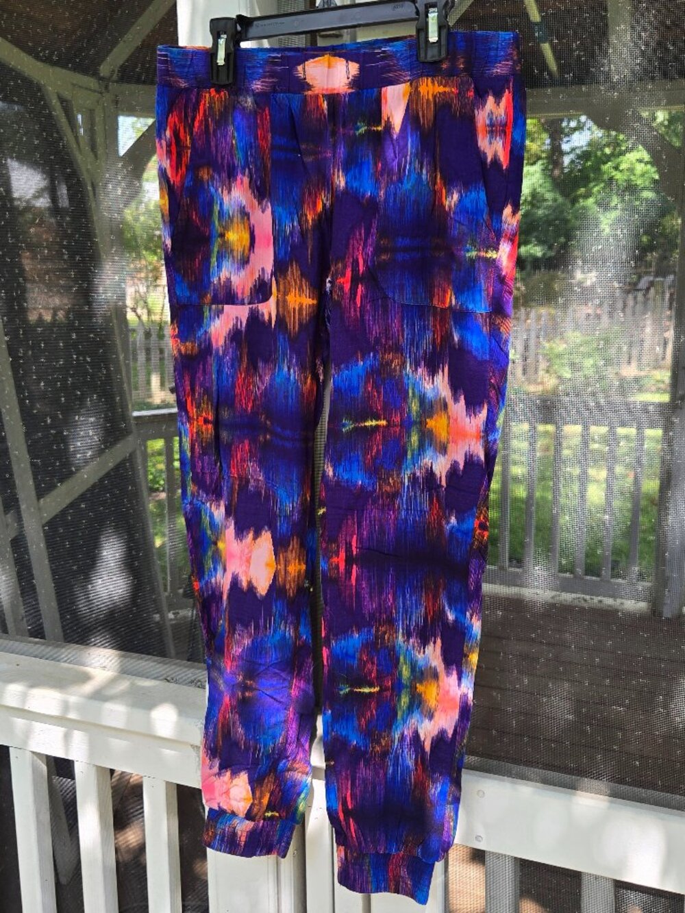 Atmosphere Colorful Ikat Print Joggers - Vibrant Blurred Abstract Pattern Lounge